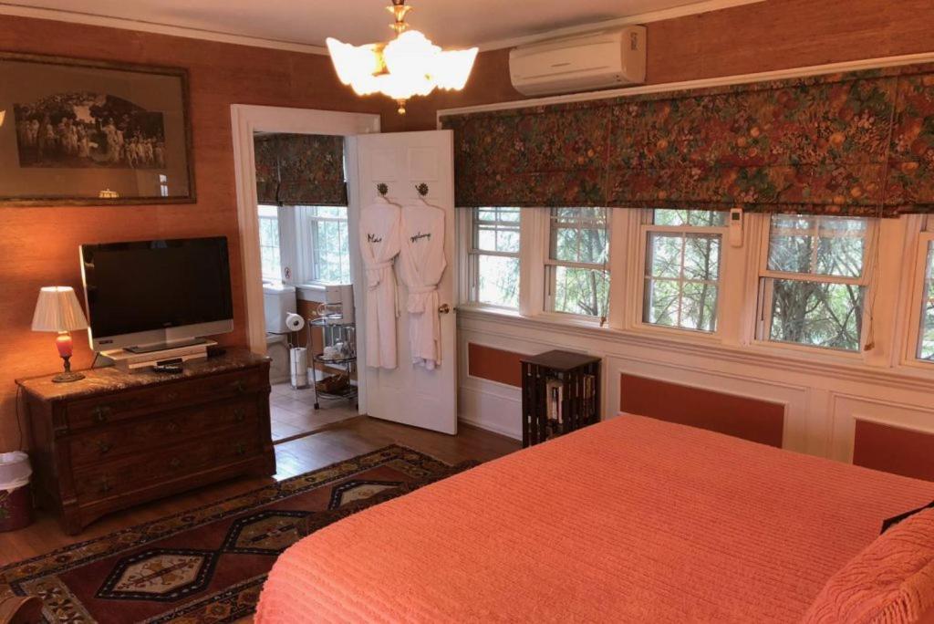 The Melange Inn Hendersonville Ngoại thất bức ảnh