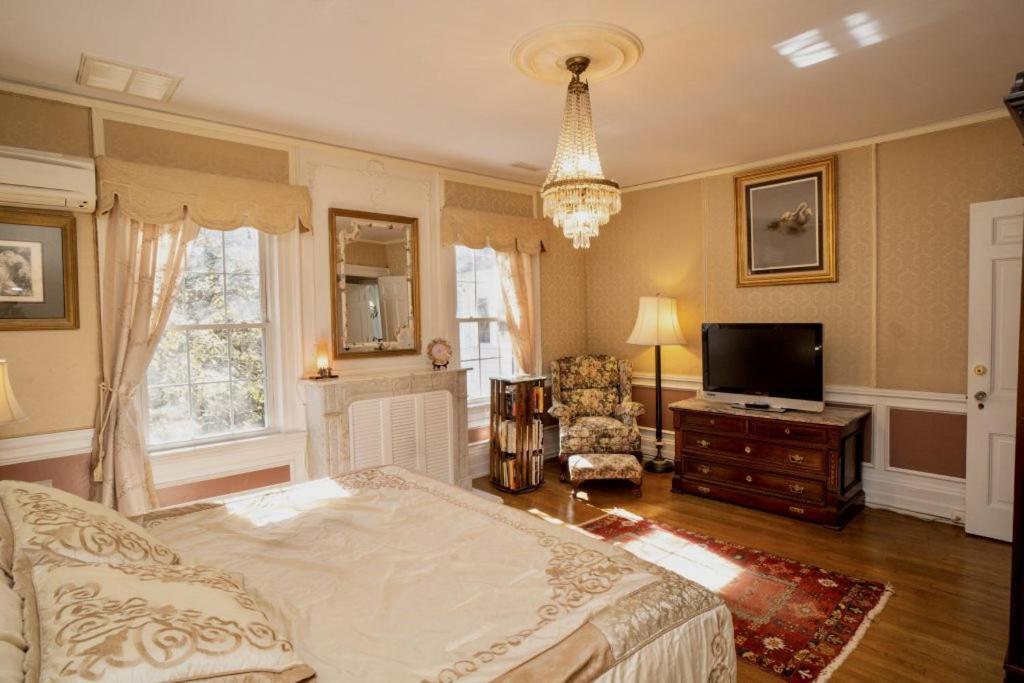 The Melange Inn Hendersonville Ngoại thất bức ảnh